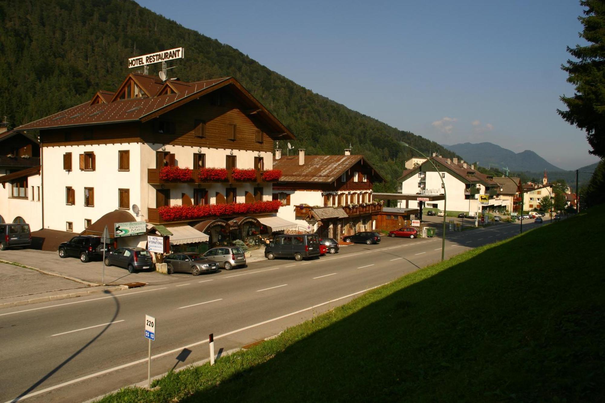 Hotel International Tarvisio Zewnętrze zdjęcie